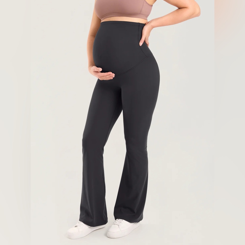 Natrelax® No Front Seam Maternity Flare Leggings 31.5"